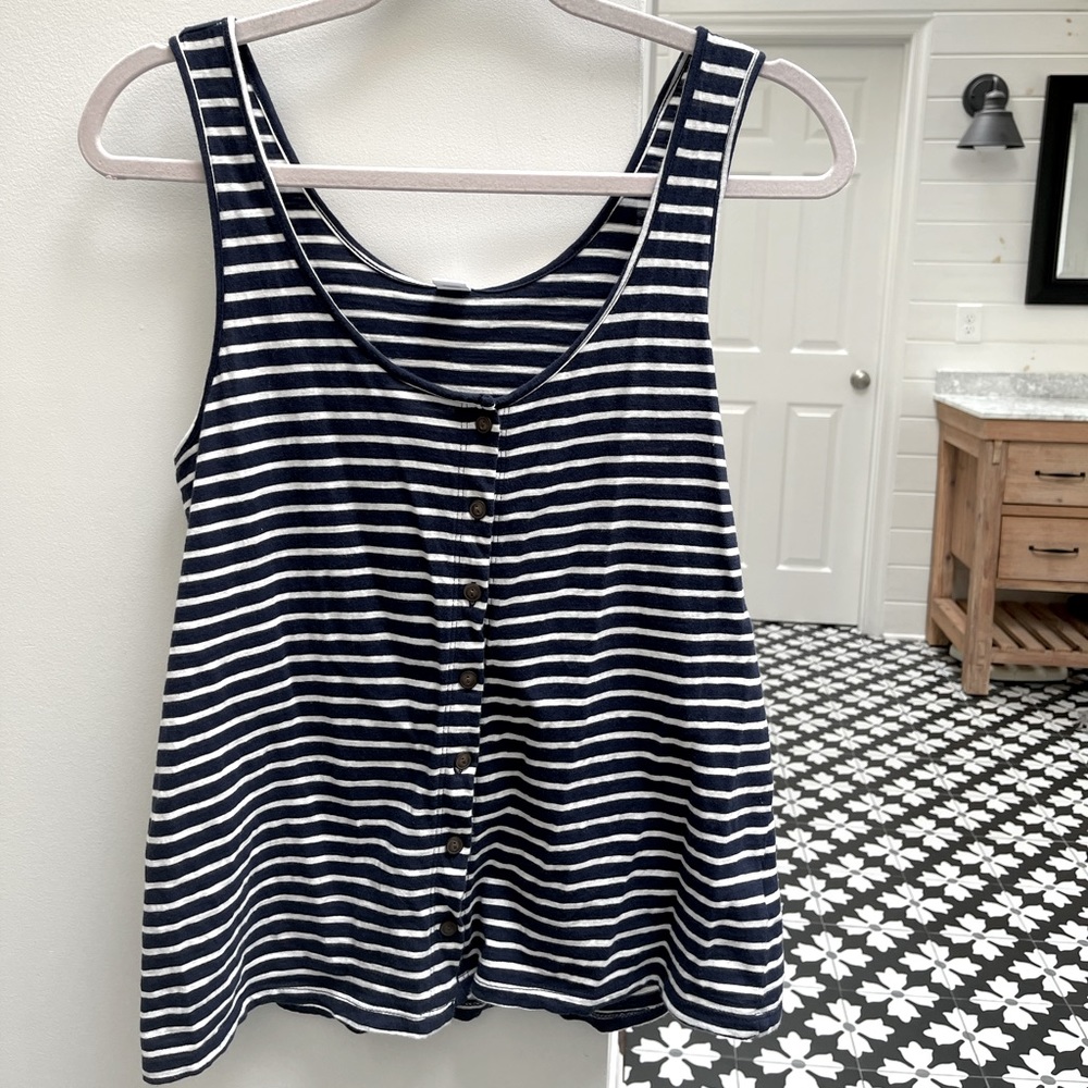 Old Navy Button Up Tank Size Small
